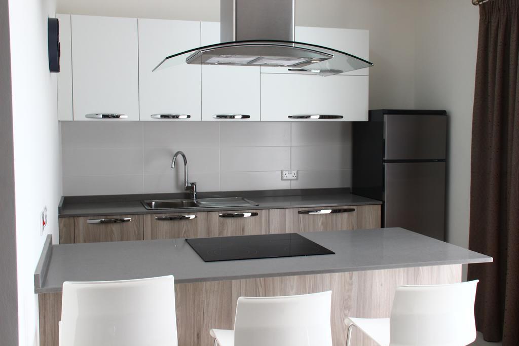 Lampuka Apartments Marsaskala Buitenkant foto