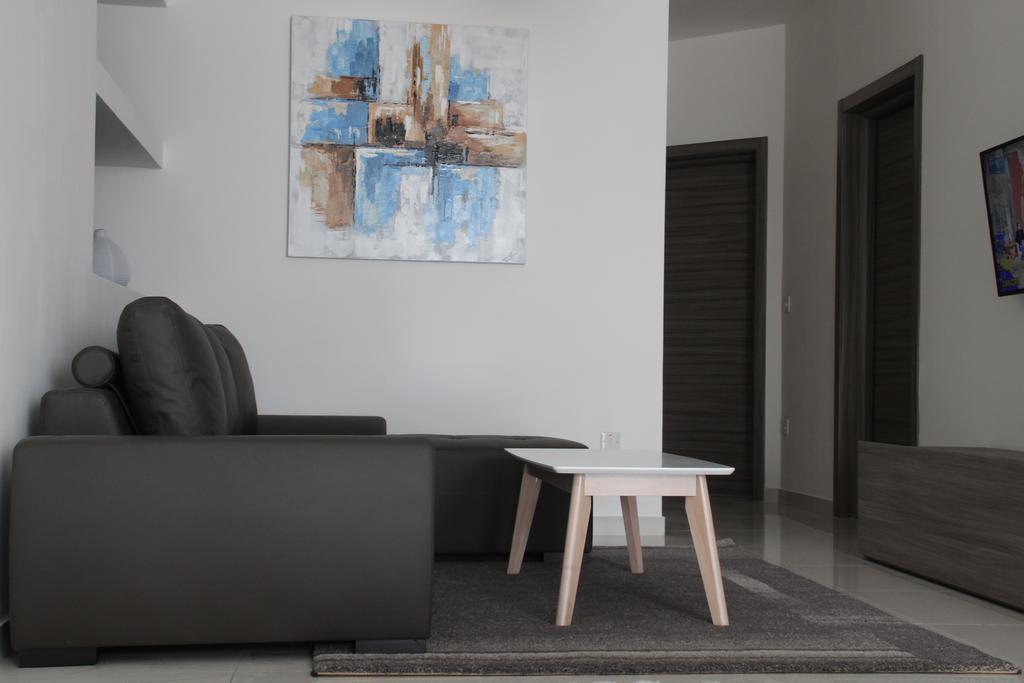 Lampuka Apartments Marsaskala Buitenkant foto