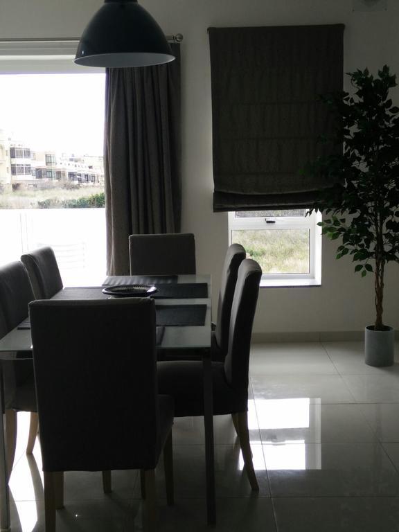 Lampuka Apartments Marsaskala Buitenkant foto